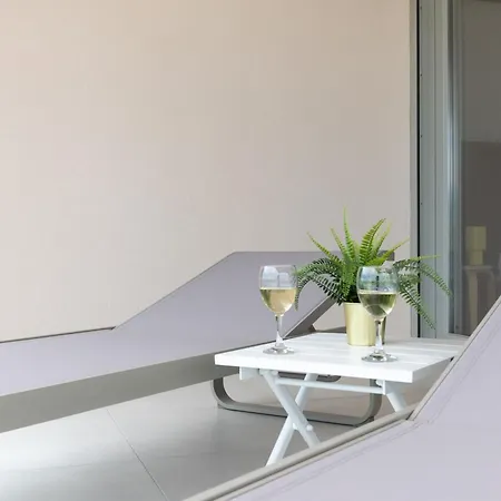 Apartment Sea Side Povljana