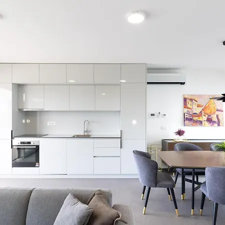 Apartment Sea Side